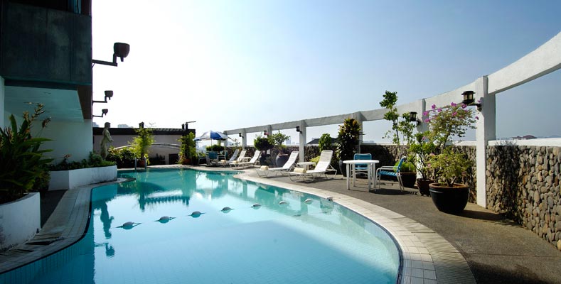 Berjaya Penang Hotel - Recreation - Swimming Pool Sky View